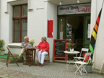Sitzplatz vor der Türe