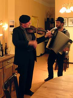 Plakat: Fasse Dich kurz!!!